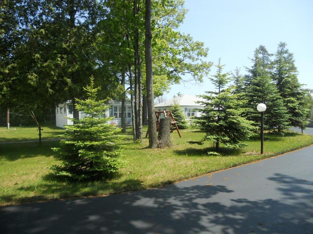 Stefan'S R&R Resort Lincoln Junction エクステリア 写真